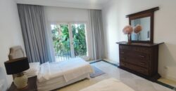 Stunning 6 Bedroom Villa Front Line Golf