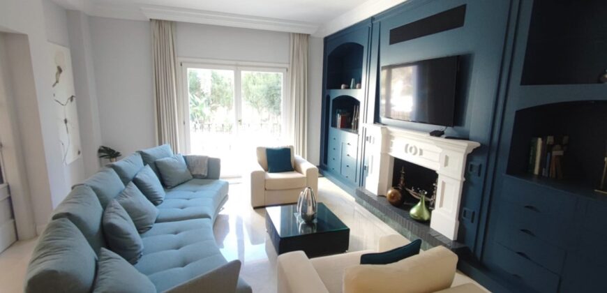 Stunning 6 Bedroom Villa Front Line Golf