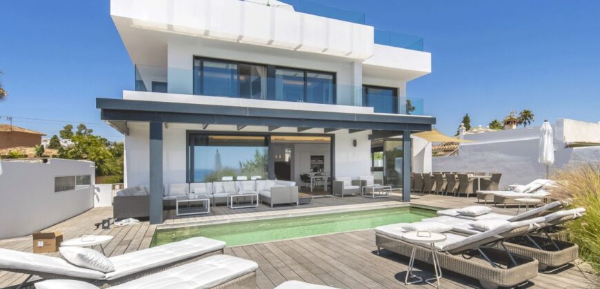 Modern Villa on the beach in Marbella