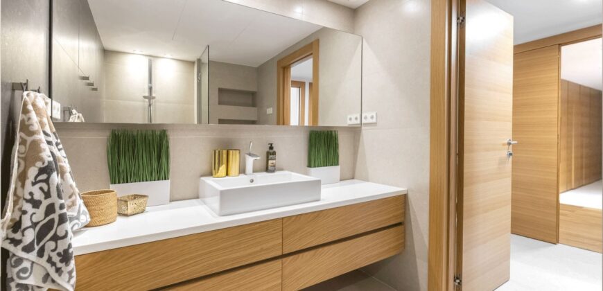 Modern Villa on the beach in Marbella