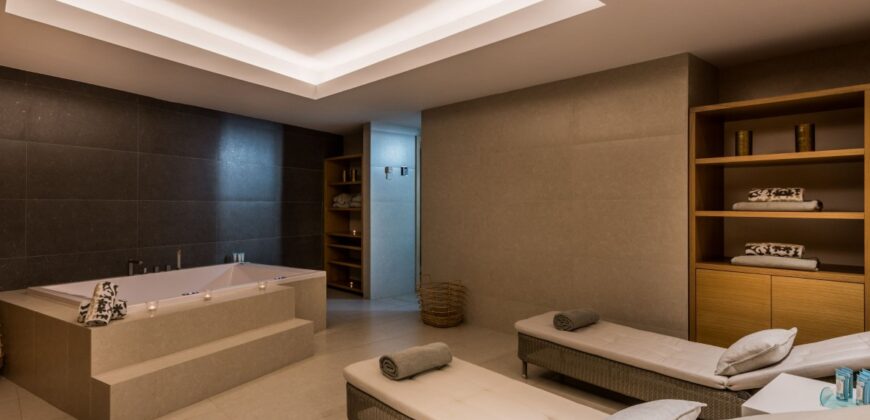 Modern Villa on the beach in Marbella