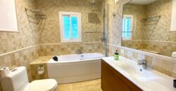 4-Bedroom Villa with Pool and Sea Views in the Hills of Marbella 4-Bedroom Villa with Pool and Sea Views in the Hills of Marbella