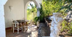4-Bedroom Villa with Pool and Sea Views in the Hills of Marbella 4-Bedroom Villa with Pool and Sea Views in the Hills of Marbella