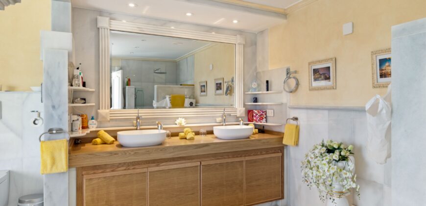 6 bed Elegance Villa in the Heart of Nueva Andalucía
