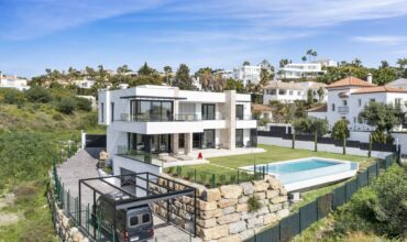 Striking Contemporary 4 bed Villa in Benahavís