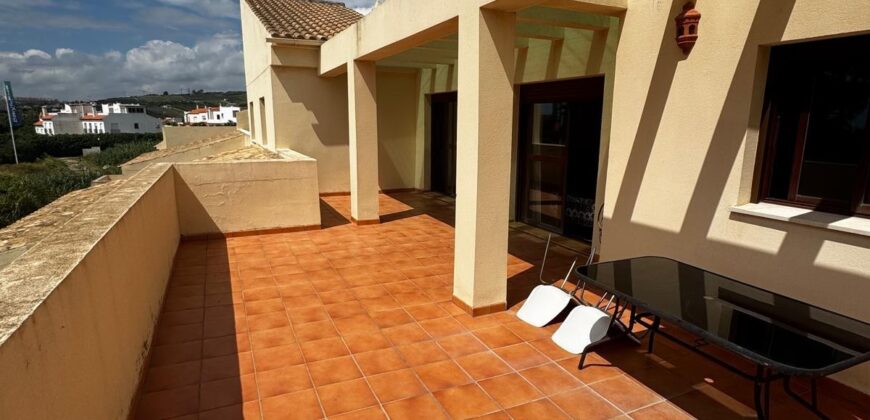 3 bedroom penthouse in Casares Costa