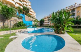 Lovely 3 bed, ground floor duplex apt in Señorio de Aloha
