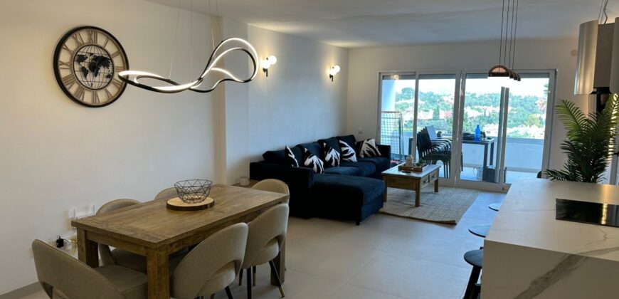 Beautiful newly reformed 3 bed apartment in Nueva Andalucía