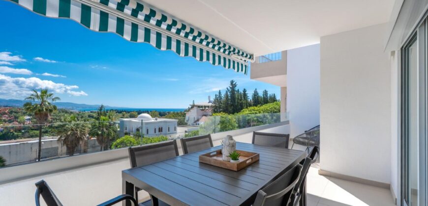 Beautiful newly reformed 3 bed apartment in Nueva Andalucía