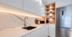 Beautiful newly reformed 3 bed apartment in Nueva Andalucía