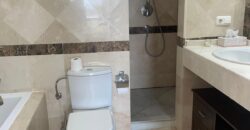 Modern 2 bed duplex apartment located in Los Almendros