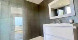 Modern 2 bed duplex apartment located in Los Almendros