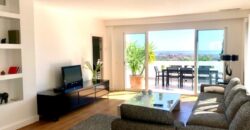 Modern 2 bed duplex apartment located in Los Almendros