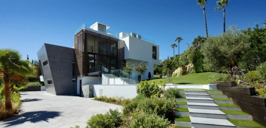 Luxury 6 Bed Villa en Nueva Andalucía