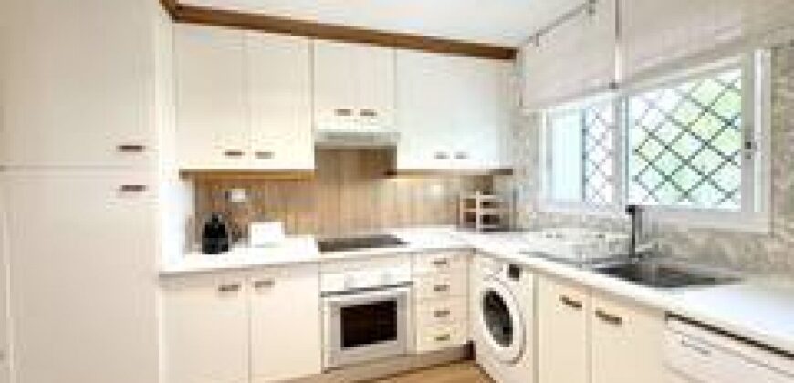 4 bed Appartment in Nueva Andalucía