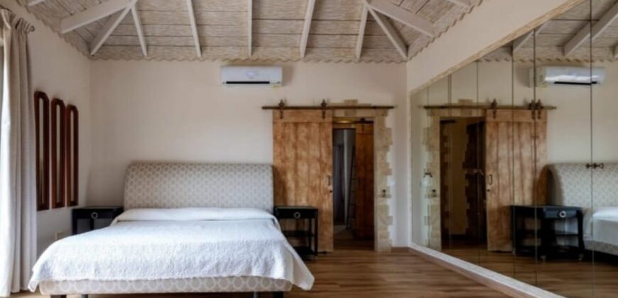 4 bedroom Villa in Golden Mile