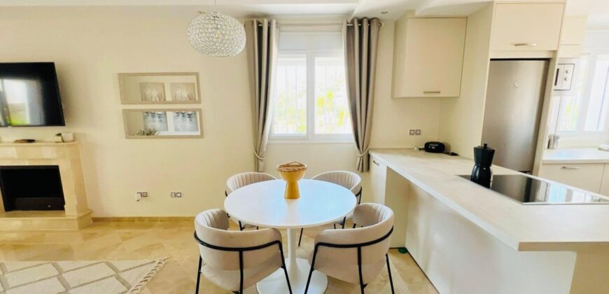 Modern 2-Bedroom Apartment with Terrace & Community Pools