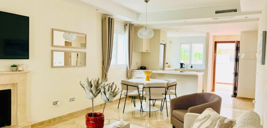 Modern 2-Bedroom Apartment with Terrace & Community Pools
