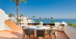 Renovated Beachfront Villa/Townhouse with Direct Sea Access