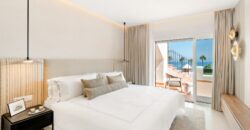 Renovated Beachfront Villa/Townhouse with Direct Sea Access