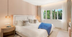 Renovated Beachfront Villa/Townhouse with Direct Sea Access