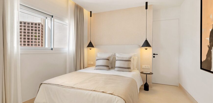 Renovated Beachfront Villa/Townhouse with Direct Sea Access