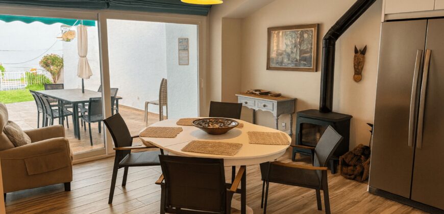 Renovated 5 bed Beachfront Villa with Direct Sea Access in Estepona