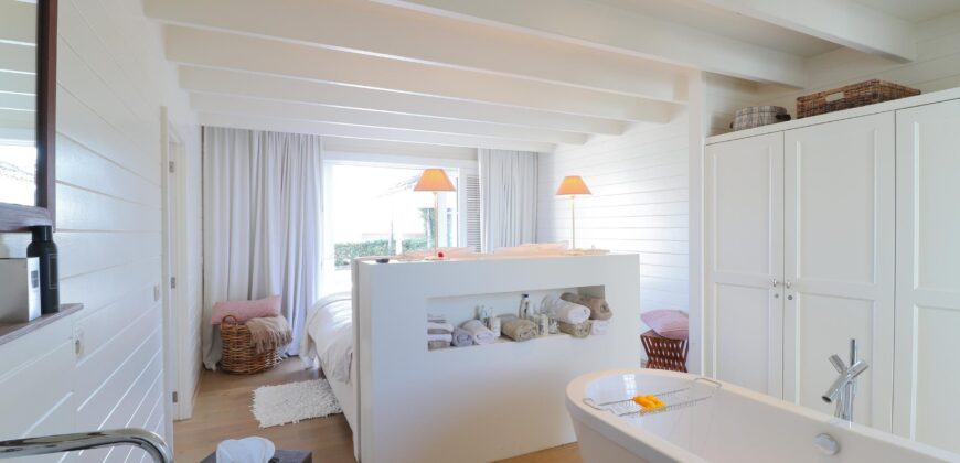 Charming and unique villa in Nueva Atalaya, Benahavís