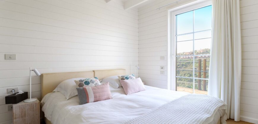 Charming and unique villa in Nueva Atalaya, Benahavís