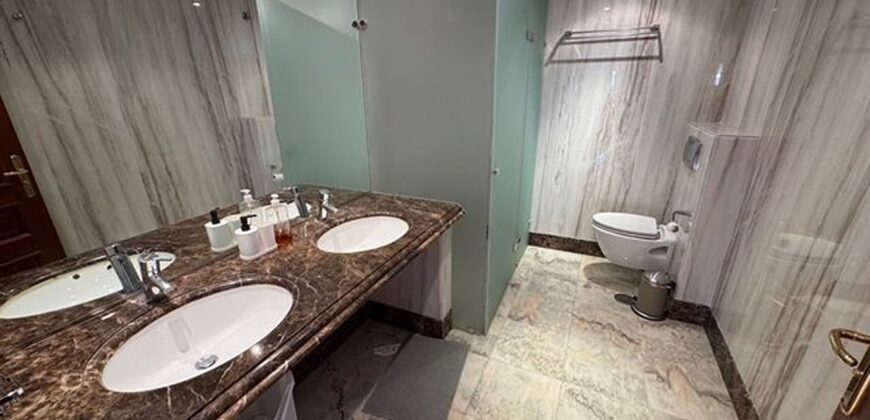 2-Bedroom Apartment in Exclusive Beachfront Urbanization, New Golden Mile, Estepona