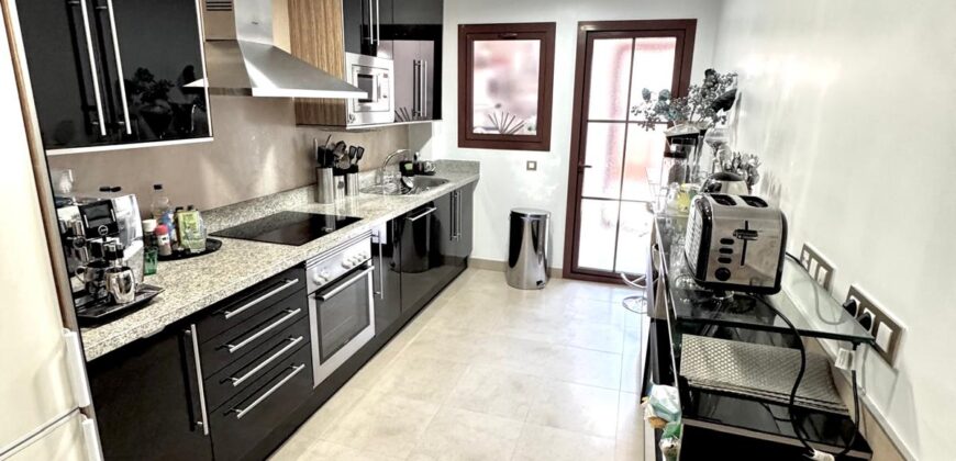 Spacious 2-Bedroom Apartment with Large Terraces & Premium Amenities – Gazules del Sol