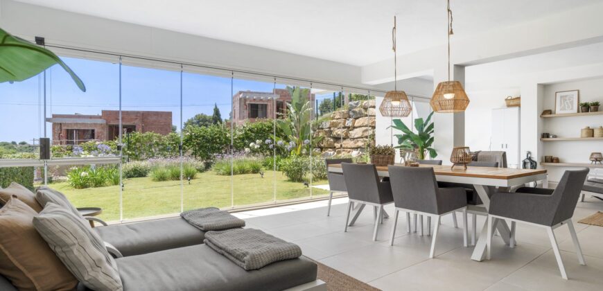 Modern Ground-Floor Apartment with Private Garden, ESTEPONA GOLF