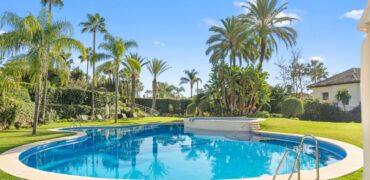 3 Bed Apartment in Alcores del Golf with Breathtaking Golf Views