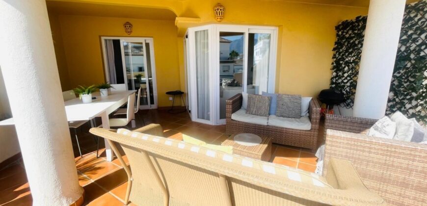 Lovely 3 bed, ground floor duplex apt in Señorio de Aloha.