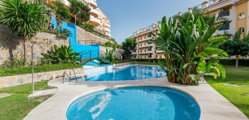 Lovely 3 bed, ground floor duplex apt in Señorio de Aloha.