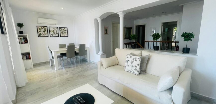 Lovely 3 bed, ground floor duplex apt in Señorio de Aloha.