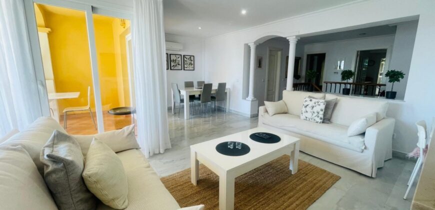 Lovely 3 bed, ground floor duplex apt in Señorio de Aloha.