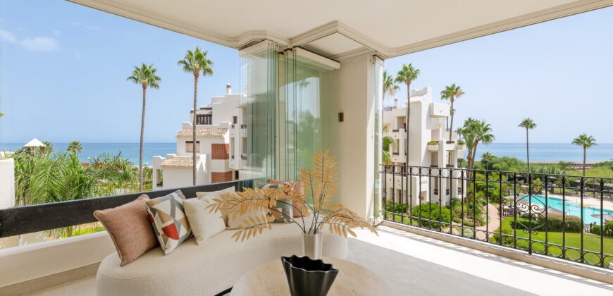 Modern 3 Bed Appartment in Bahía del Velerín, Estepona
