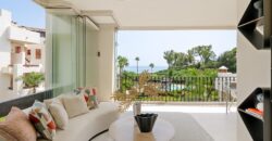 Modern 3 Bed Appartment in Bahía del Velerín, Estepona