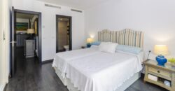 Elegant 3-Bedroom Penthouse in Jardines del Puerto, Puerto Banús Elegant 3-Bedroom Penthouse in Jardines del Puerto, Puerto Banús