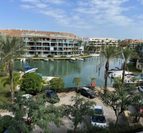 Elegant 3-Bedroom Apartment in Ribera del Paraíso, Sotogrande Port