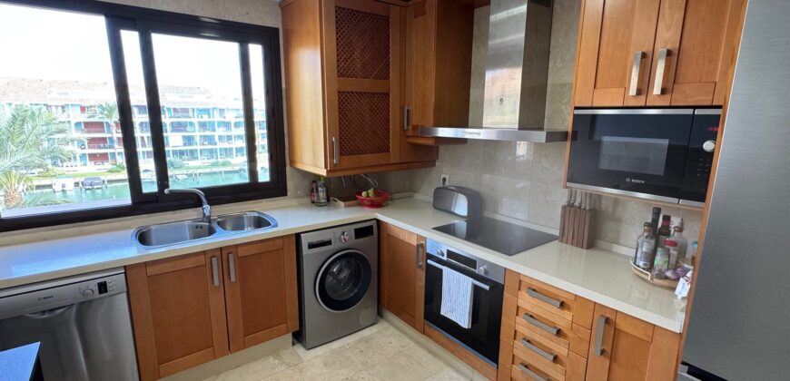 Elegant 3-Bedroom Apartment in Ribera del Paraíso, Sotogrande Port