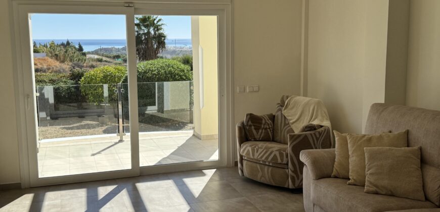 Elegant 5 bed Detached Villa in Urb. Puerto Romano, Estepona