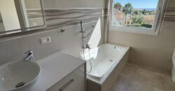 Elegant 5 bed Detached Villa in Urb. Puerto Romano, Estepona