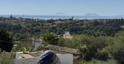 Elegant 5 bed Detached Villa in Urb. Puerto Romano, Estepona