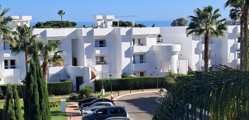 Villa en El Paraíso Medio – New Golden Mile, Estepona. To reform or rebuild Villa en El Paraíso Medio – New Golden Mile, Estepona. To reform or rebuild