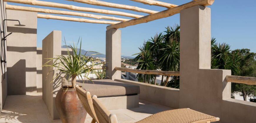 VILLA PRANA 5 bed, SEA VIEW, URB. SELWO, ESTEPONA