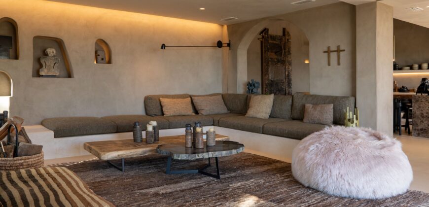 VILLA PRANA 5 bed, SEA VIEW, URB. SELWO, ESTEPONA