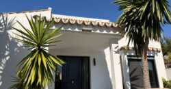Charming 3-Bedroom Villa with Sea Views in Calahonda