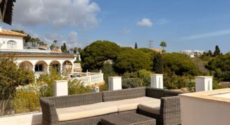 Charming 3-Bedroom Villa with Sea Views in Calahonda Charming 3-Bedroom Villa with Sea Views in Calahonda
